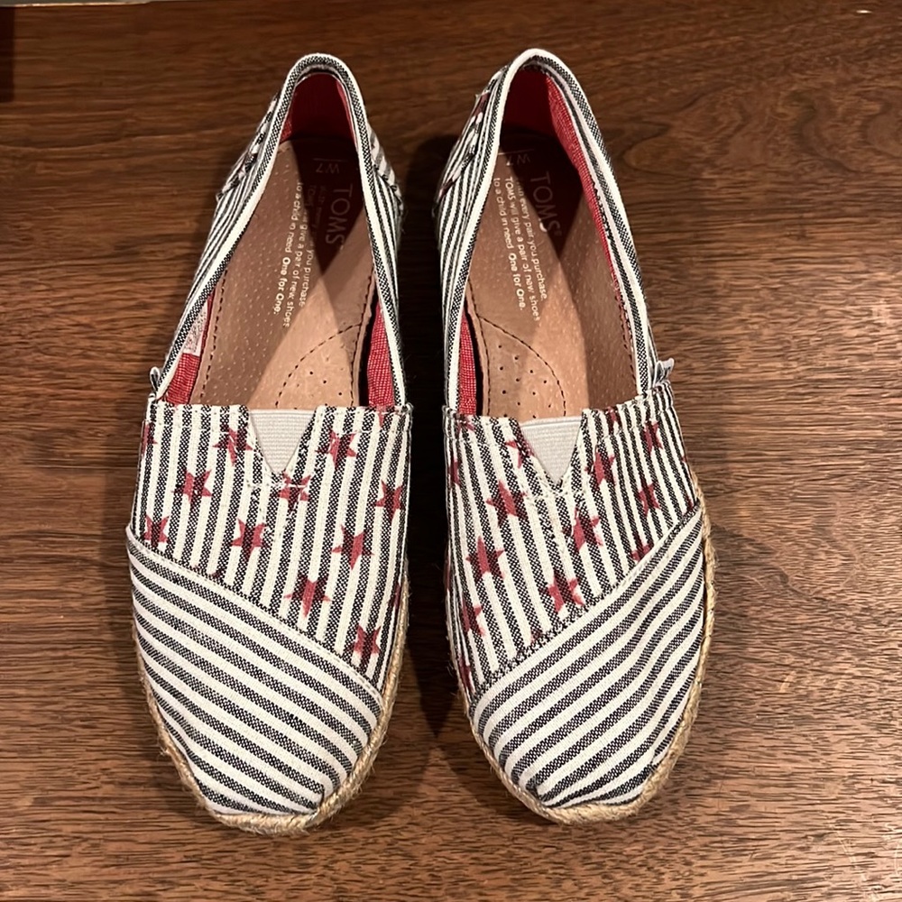 Toms Stars and Stripes espadrilles